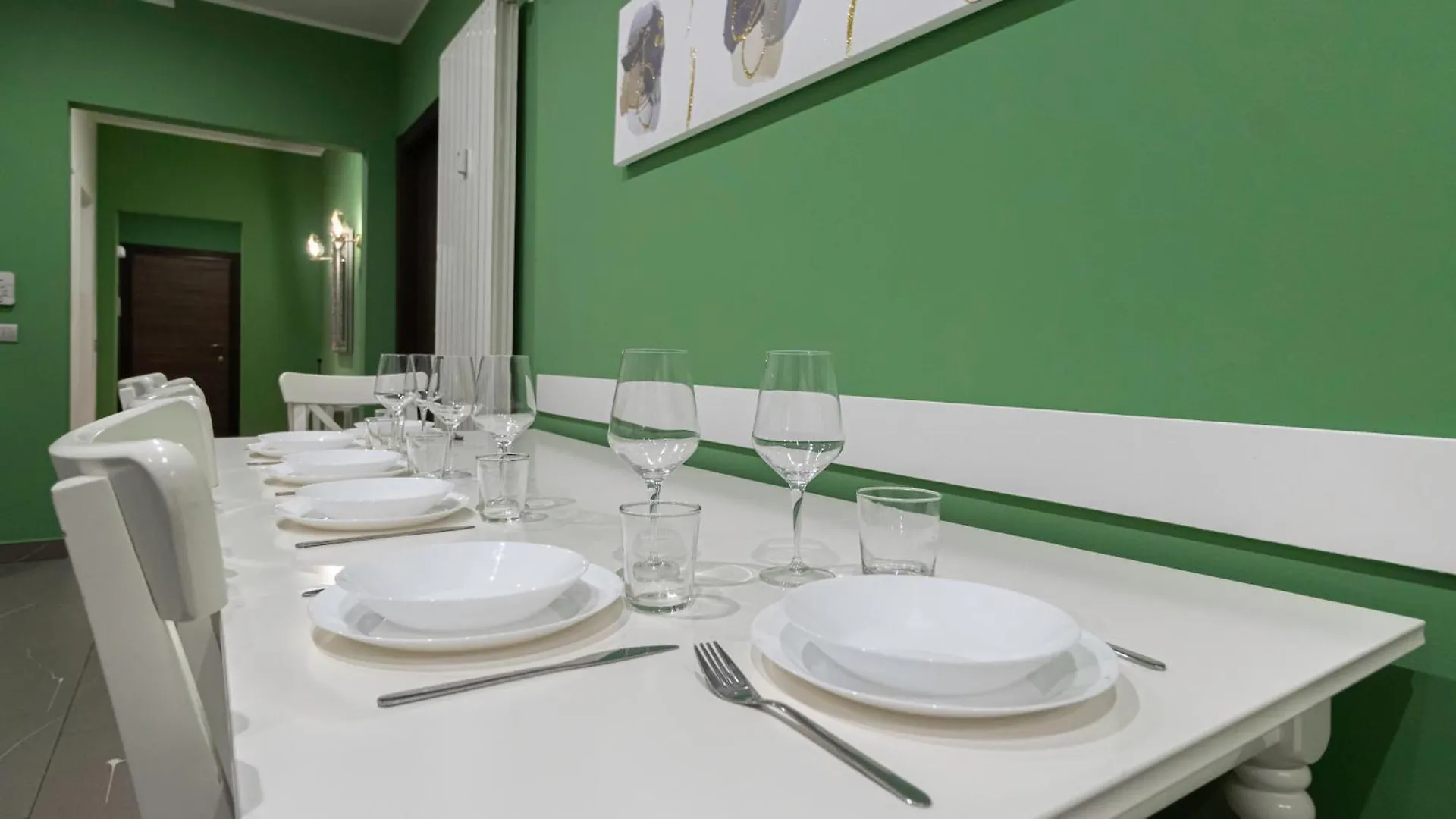 Italianway - Foro Buonaparte 68 Milan